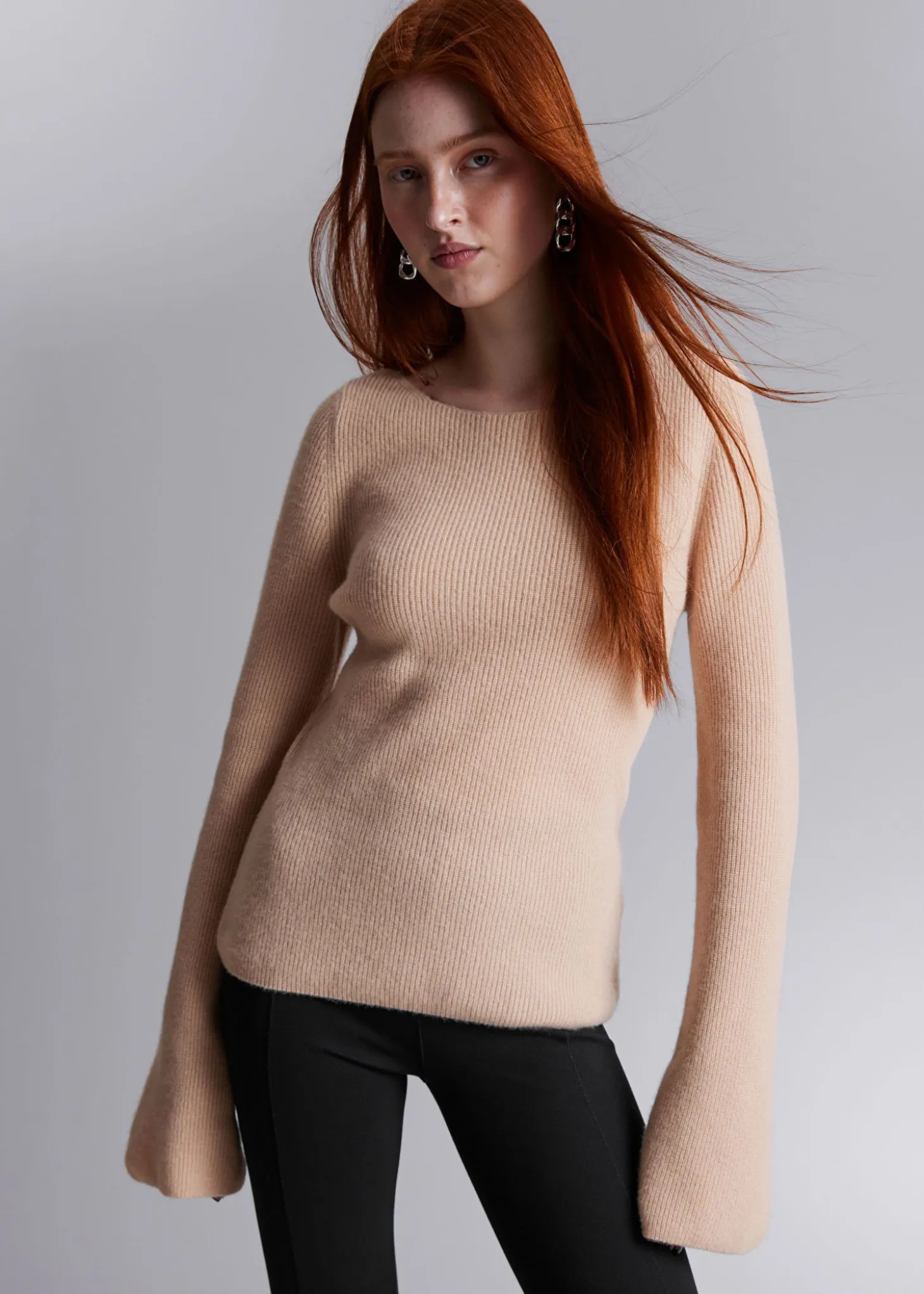 Bell Sleeve Cashmere Genser