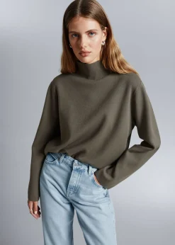 Boxy Turtleneck Strikket Genser