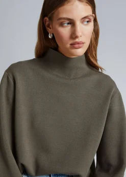 Boxy Turtleneck Strikket Genser