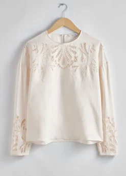 Broderie Anglaise Bluse