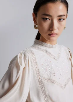 Brodert Bluse Med Puffermer