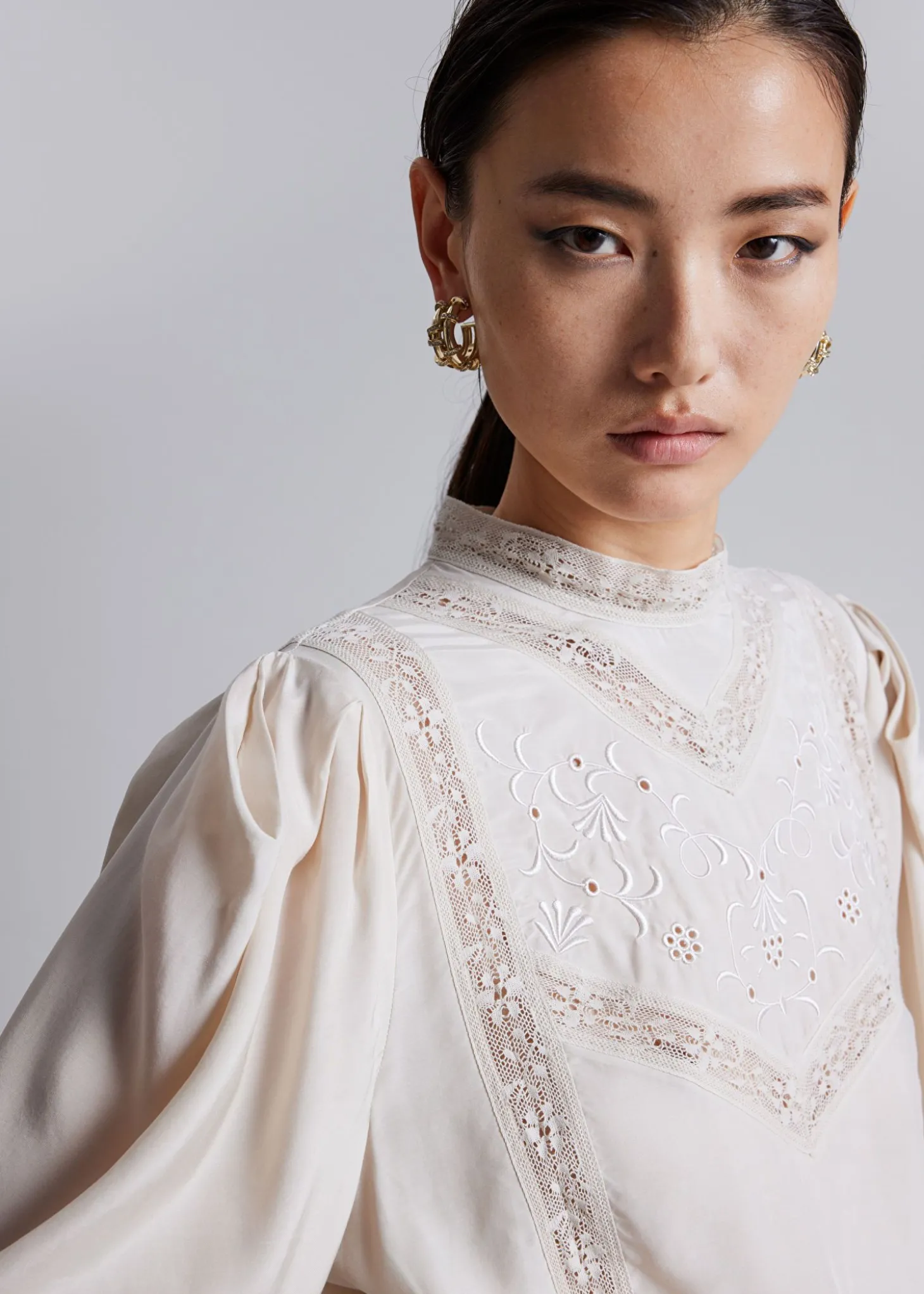 Brodert Bluse Med Puffermer