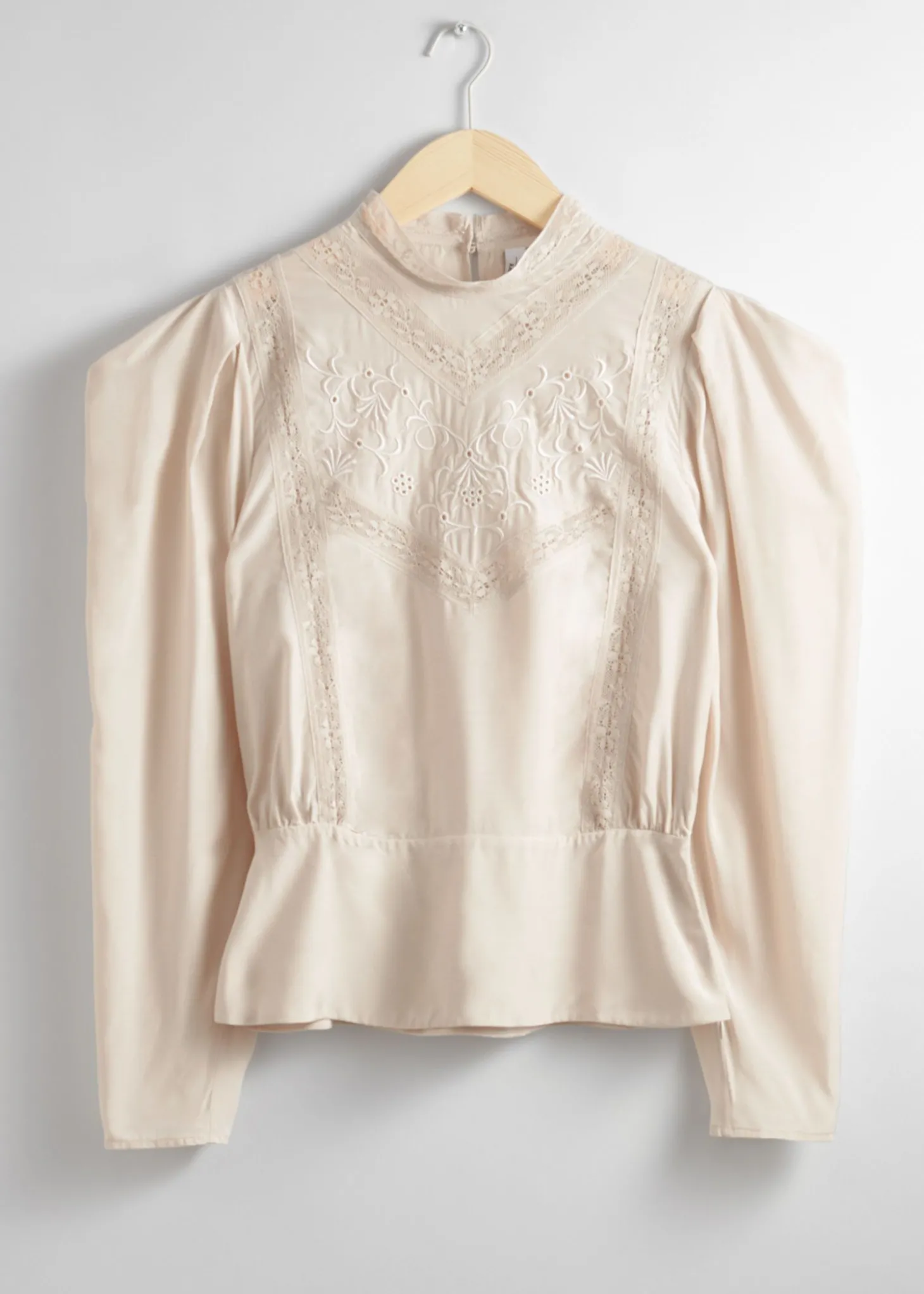 Brodert Bluse Med Puffermer