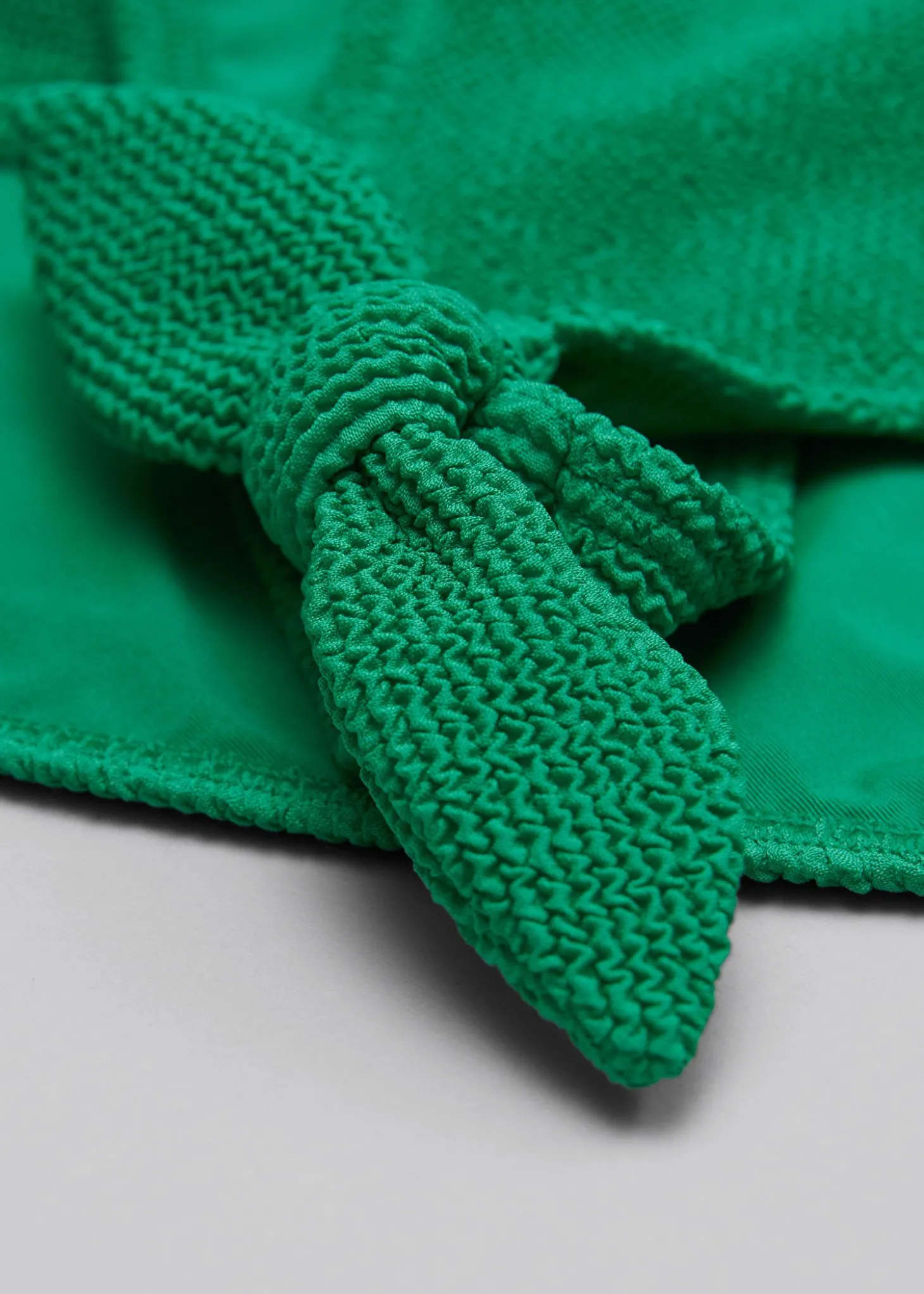 Crepe Knot Tie Bikinitruse