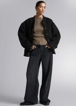 Cropped Asymmetrisk Frilled Topp