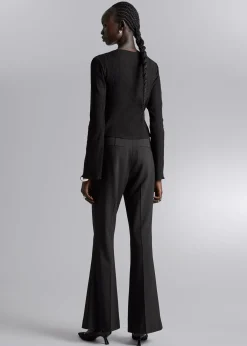 Cropped Asymmetrisk Frilled Topp