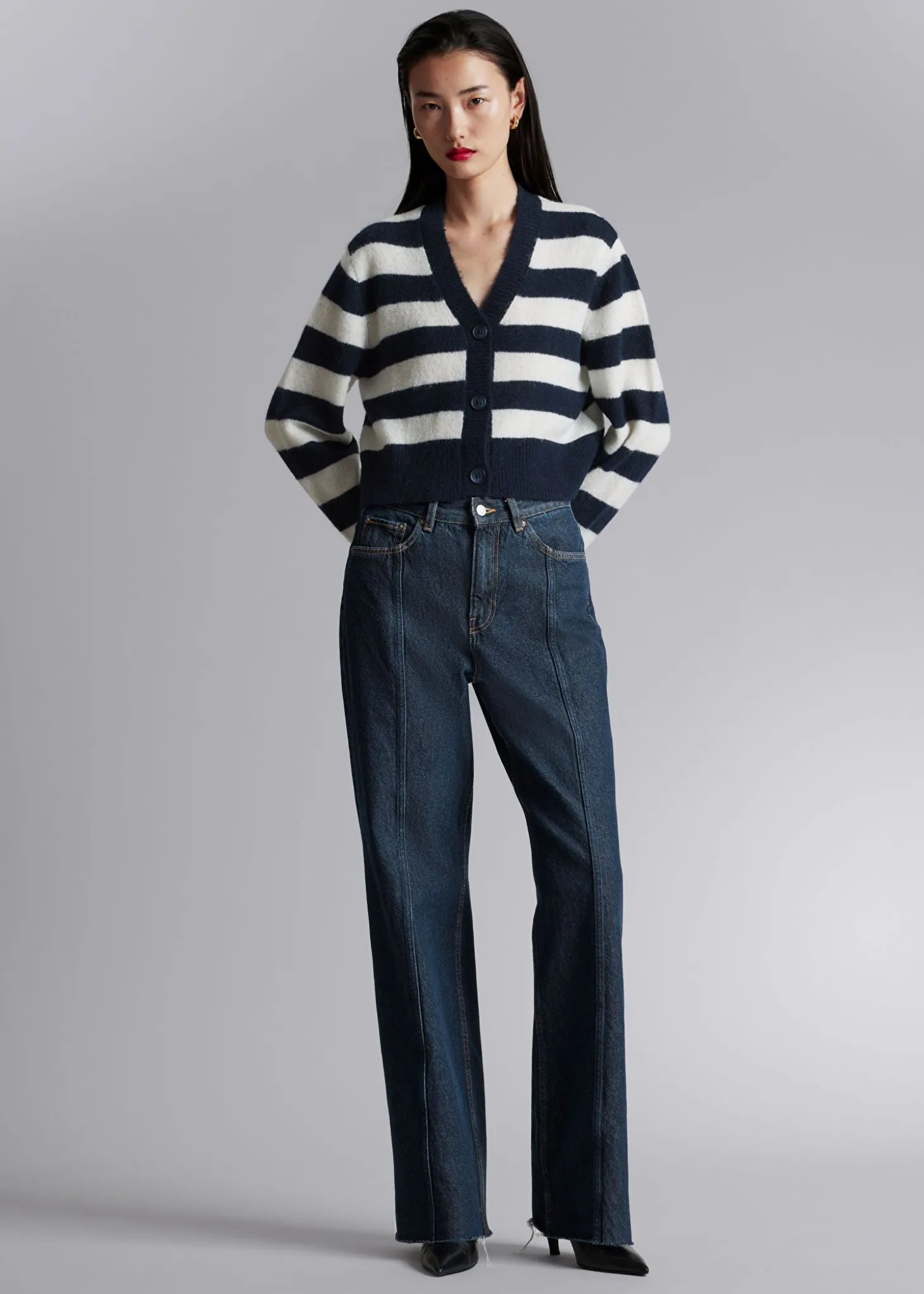 Cropped Knit Cardigan
