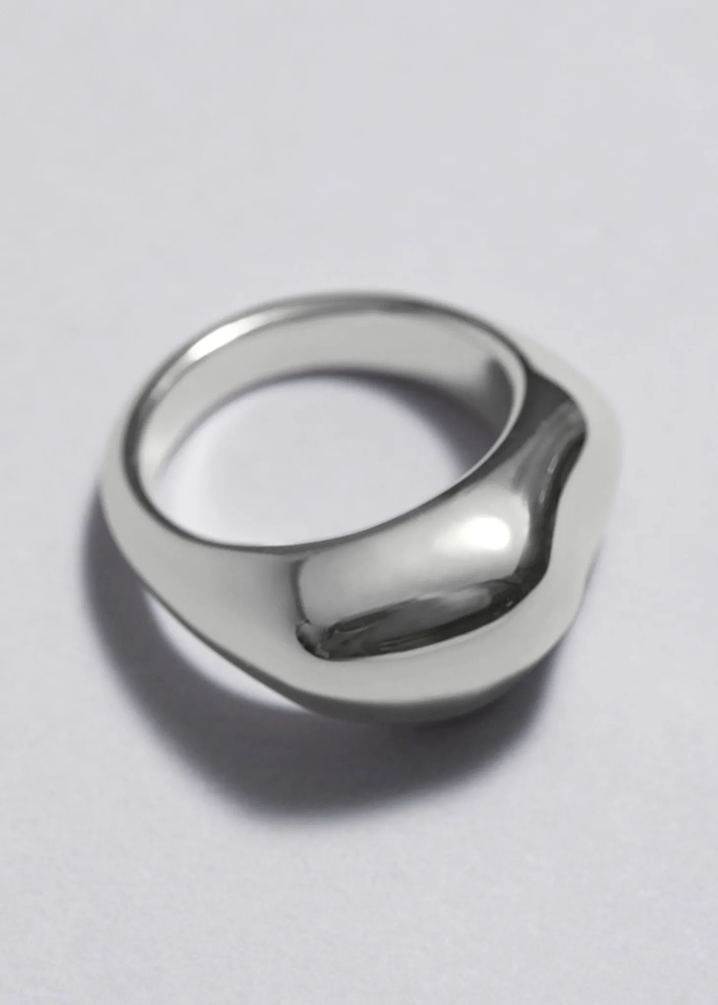 Fet Skulpturell Ring