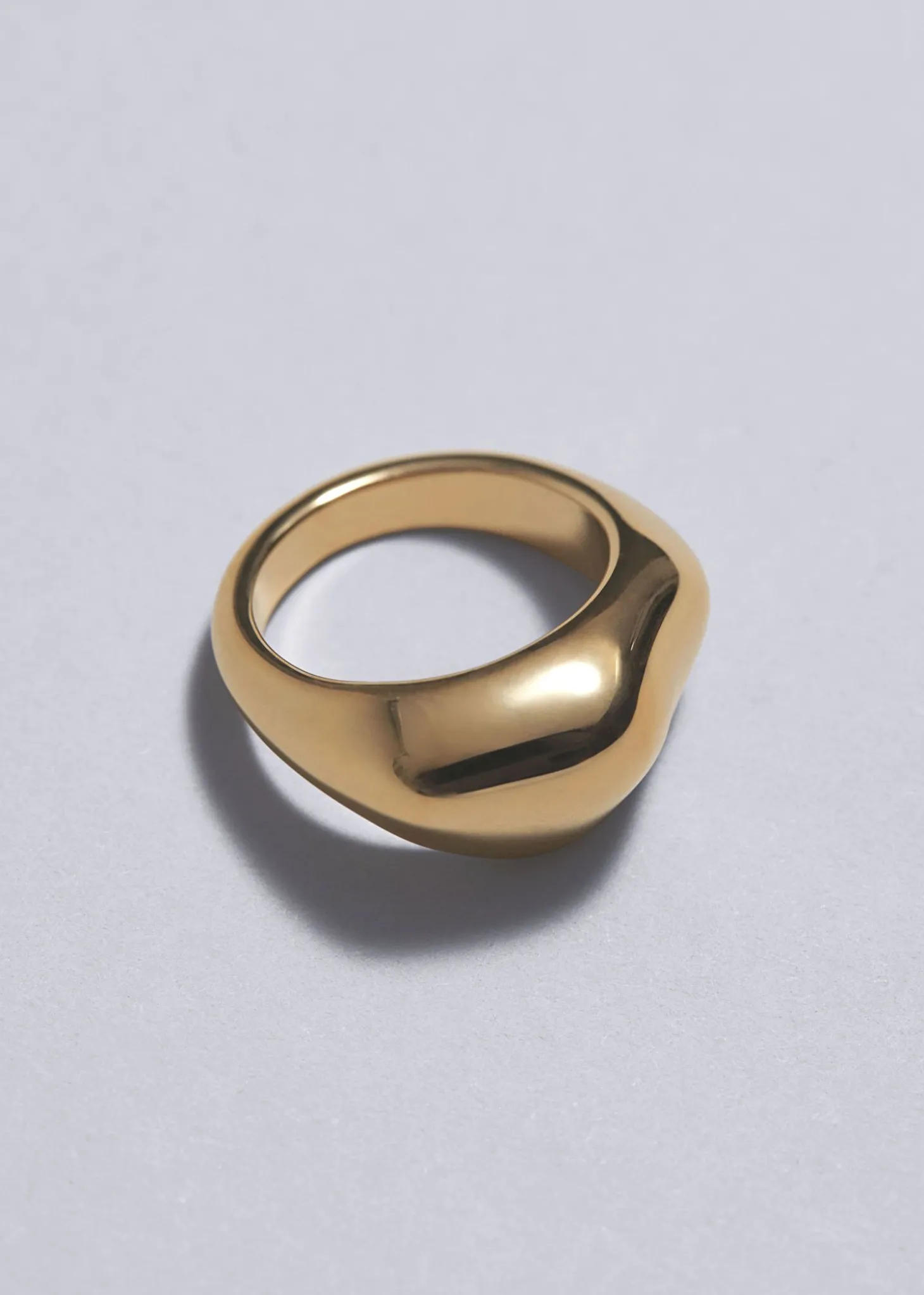Fet Skulpturell Ring