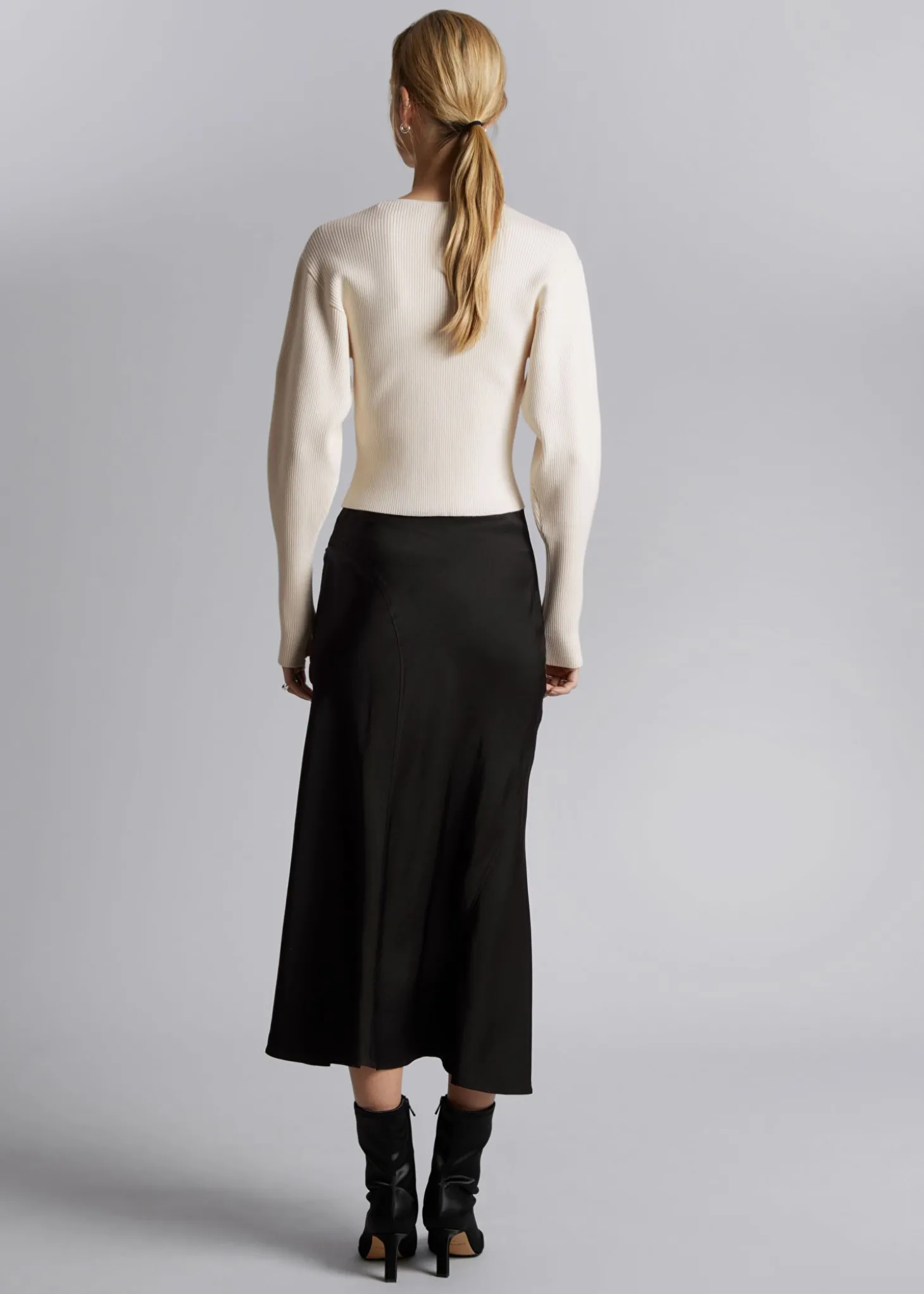 Figursydd Ribbestrikket Cardigan