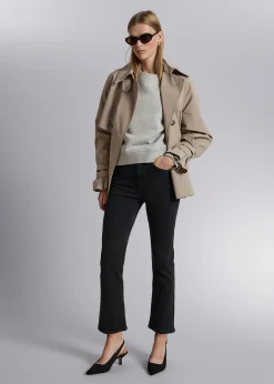 Flared Cropped Jeans