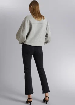 Flared Cropped Jeans