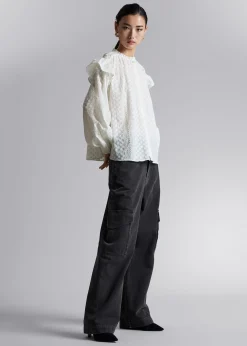 Frilled Floral Brodery Bluse