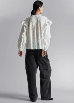 Frilled Floral Brodery Bluse