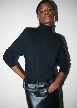 Merino Turtleneck Strikket Genser