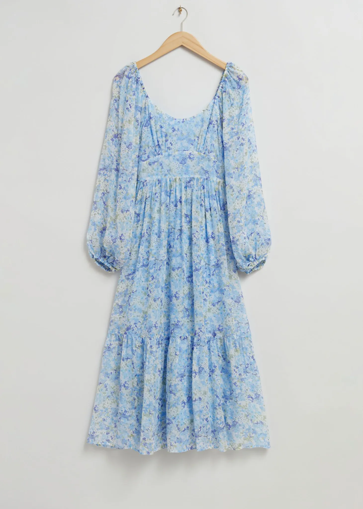 Midi-Kjole I Chiffon Med Rund Hals