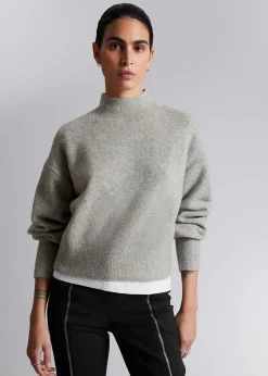 Mock-Neck Genser