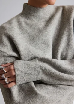 Mock-Neck Genser