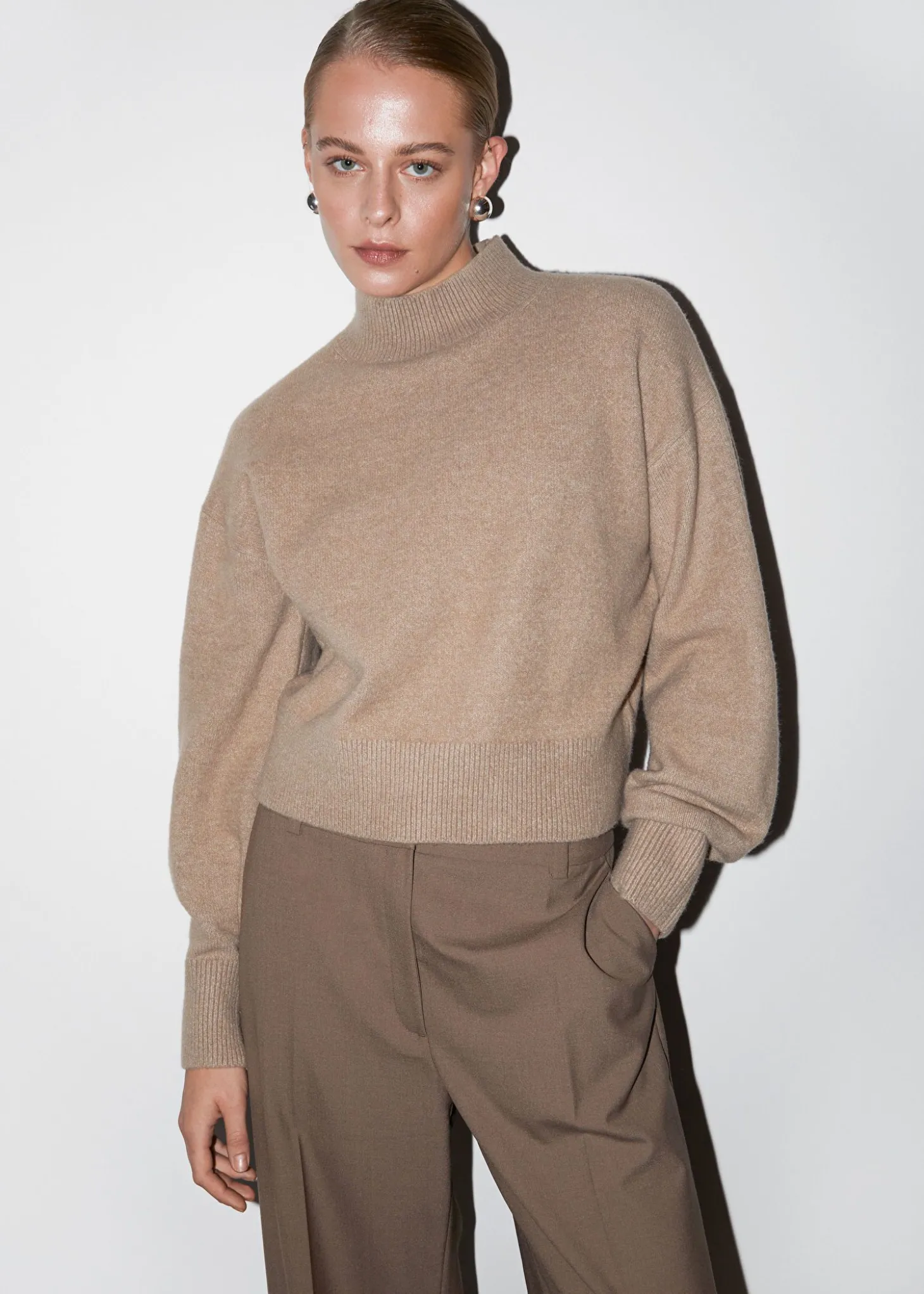 Mock-Neck Genser