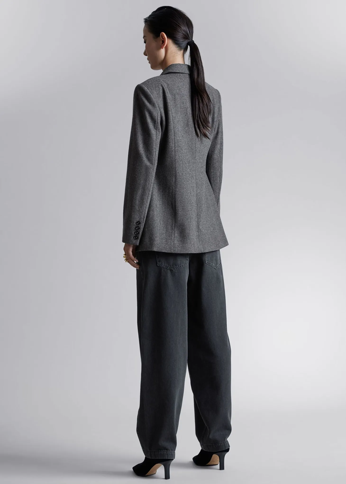 Montert Asymmetrisk Ullblazer