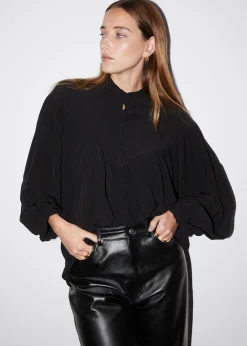 Oversized Frillbluse