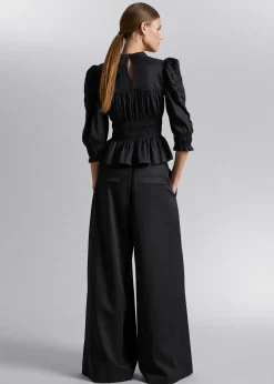 Puff Sleeve Peplum Bluse