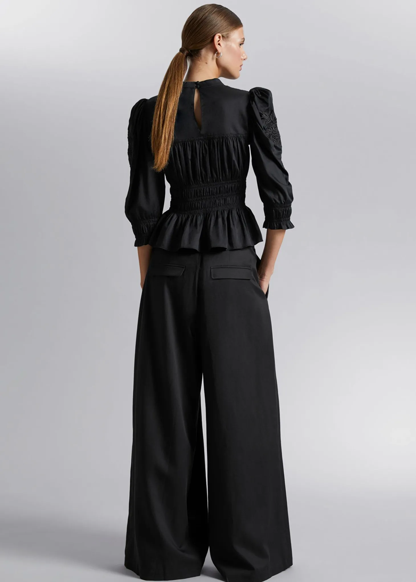 Puff Sleeve Peplum Bluse