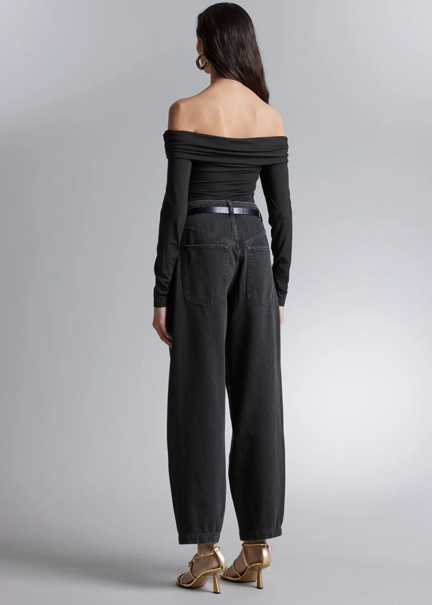 Ruched Off-Soulder Topp