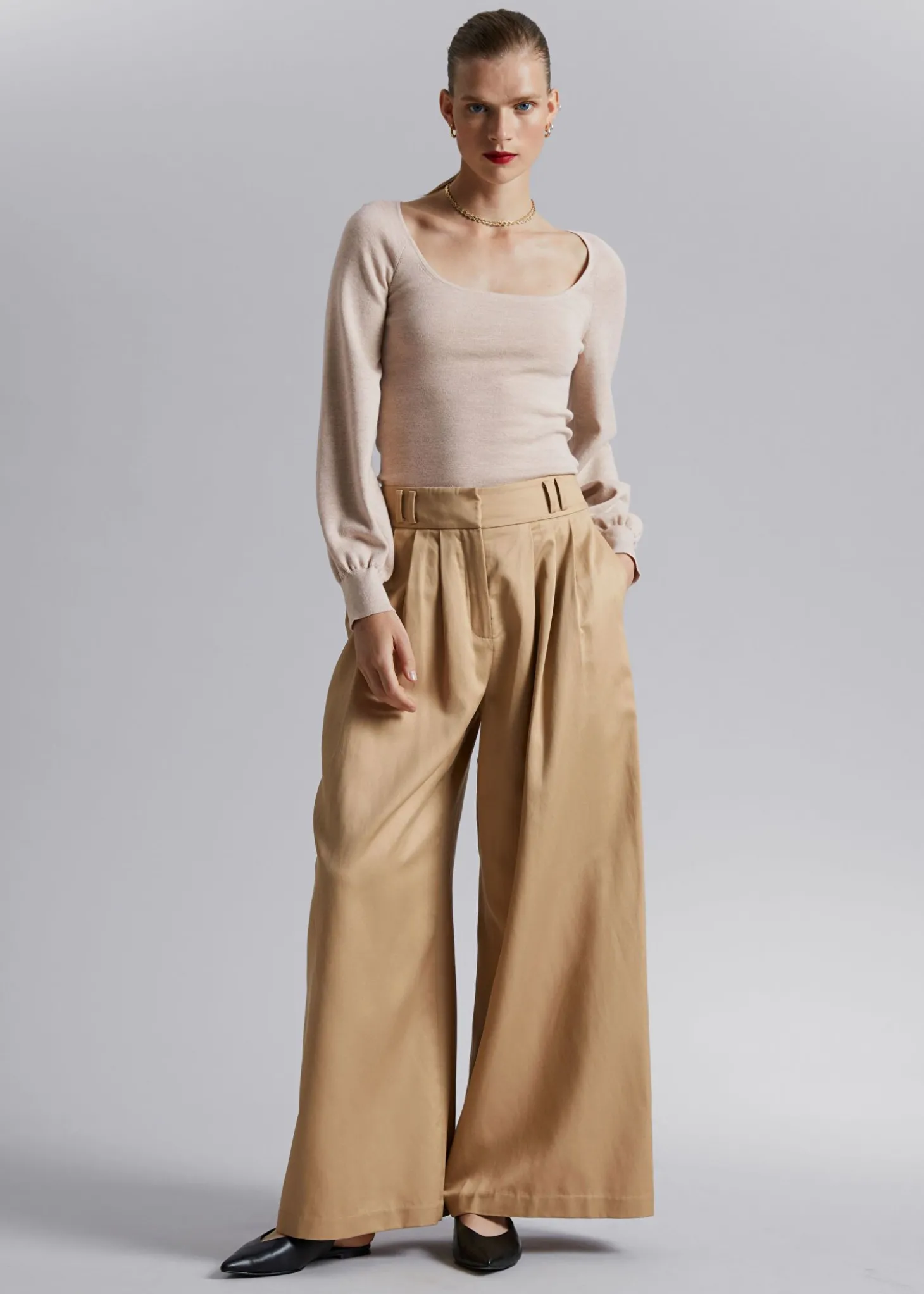 Slim-Fit Myk Strikket Topp