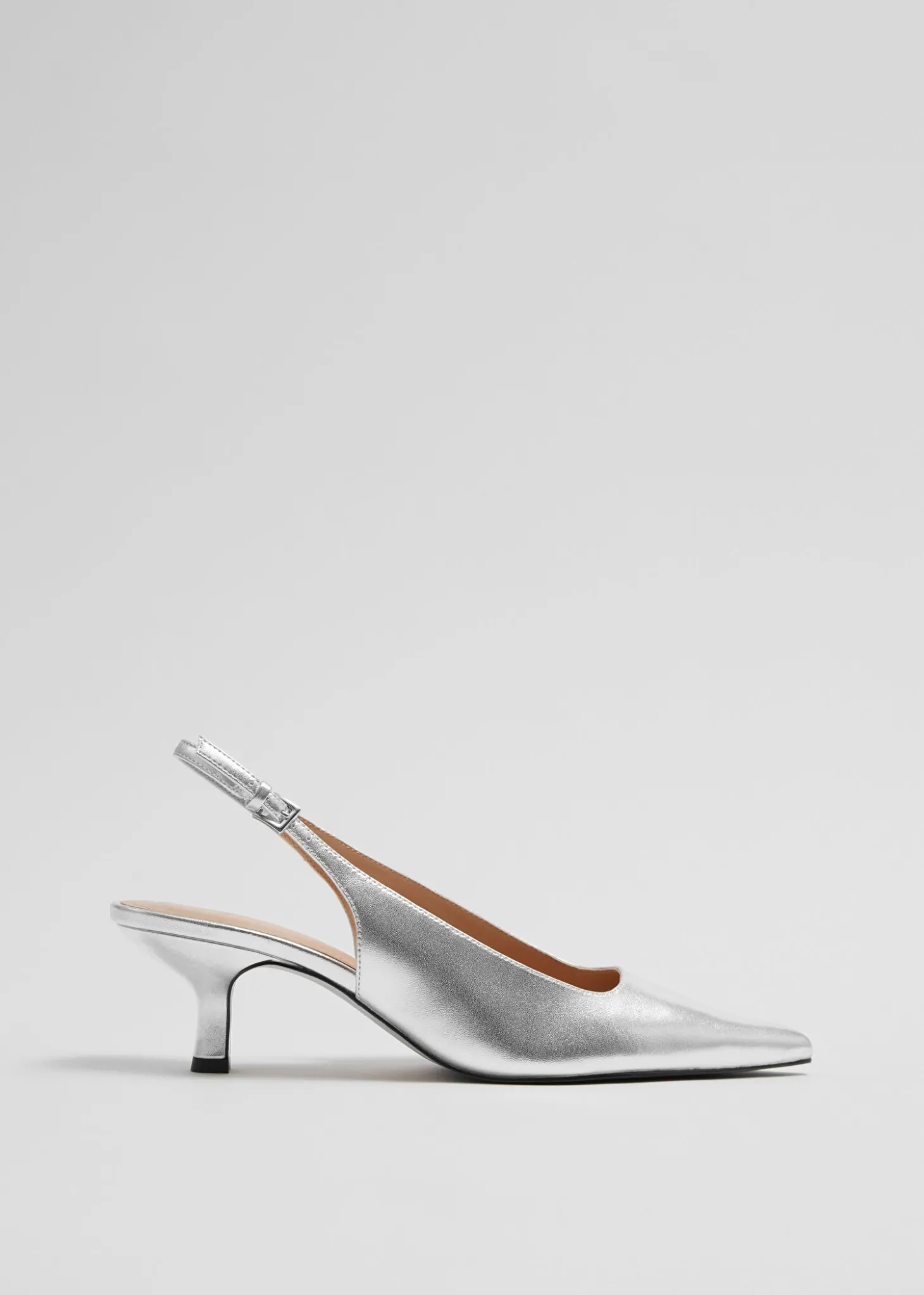 Slingback Point-Toe-Pumper
