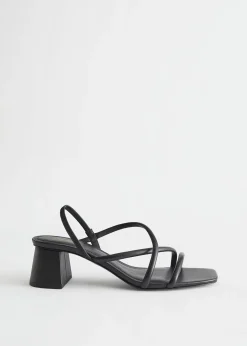 Strappy Blokkhaelsandaler