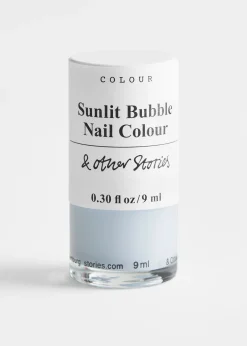 Sunlit Bubble Nail Color