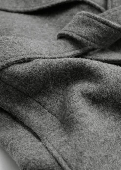 Voluminos Belted Wool Coat