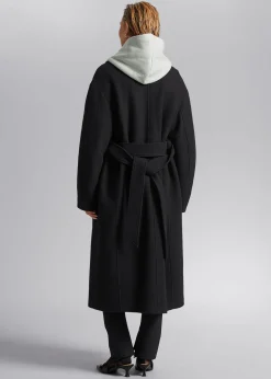 Voluminos Belted Wool Coat