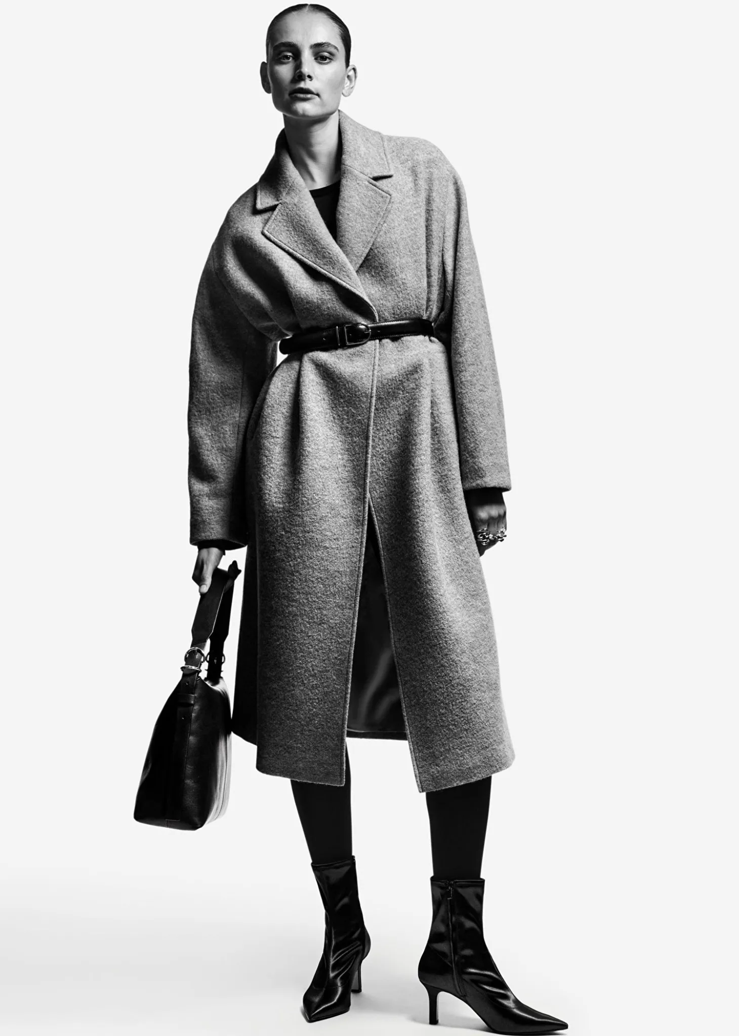 Voluminos Belted Wool Coat