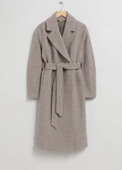 Voluminos Belted Wool Coat